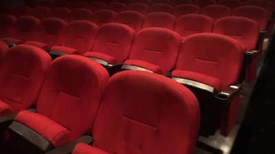 かつてブームを巻き起こした「ミニシアター」。他の映画館にはない「特別感」で注目を集めるも、近年は苦しい運営が続いていて…