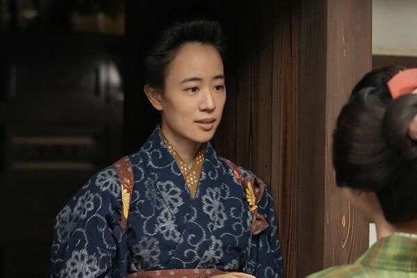 石橋静河さん