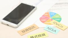 「6年前から始めたiDeCoでは…」「年収300万円でも月2万円くらいは…」お金に詳しいザブングル加藤が貯蓄ゼロの青木さやかに伝えた＜お金が貯まるたった一つの方法＞とは