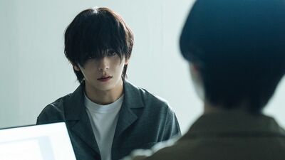 『一次元の挿し木』あらすじ。唯と合流した悠は、手がかりは人骨が発見された湖にあると推測。一方、七瀬たちが隠す「ログゼロ」とは…＜ネタバレ＞