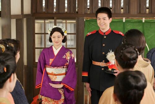 『風、薫る』場面写真　直美（上坂樹里）と吾郎（甲斐翔真）