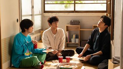 今夜の『ぼくたちん家』あらすじ。突然現れた索の元カレにうろたえる玄一。一方、大家・井の頭は逃亡中のほたるの母・ともえに呼び出され…<ネタバレ>