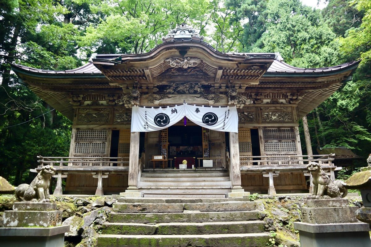 辰年に訪れたい神社】龍神パワー溢れる東京都・田無神社、神が住む島にある宮城県・金華山黄金山神社など。龍神様へ願いを届けるパワースポット  年末年始に福を招こう【１】｜教養｜婦人公論.jp