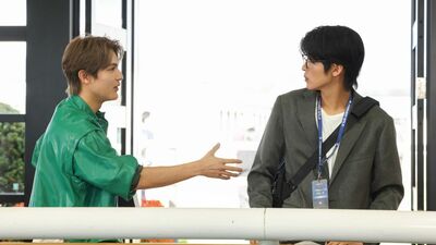 『ザ・ロイヤルファミリー』第8話予告。「僕にはファミリーしかいない」墓前で泣き崩れる耕一。栗須には「やめてもらって大丈夫です」と言い残し…＜ネタバレあり＞