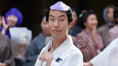 『べらぼう』予告にもちらりと映ってた？ダンサーでシンガーソングライター、振付師かつ歌人…存在感抜群の多才俳優が次回登場に