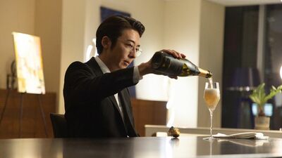 高橋一生主演『リボーン』第8話あらすじ。英人は前世で光誠を殺した犯人は、友野なのではと疑う＜ネタばれあり＞