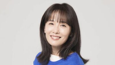 富田靖子「中3で福岡から上京、今年で芸能生活42周年。後悔のない50代を過ごしたい。『アイコ十六歳』で一緒にデビューした松下由樹さんは、かけがえのない存在」