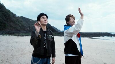稲垣吾郎・草なぎ剛・香取慎吾主演映画『バナ穴 BANA_ANA』場面写真公開。全国の上演劇場45カ所を発表