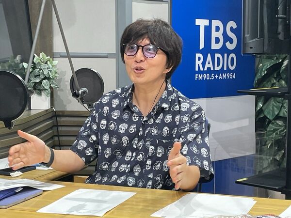 TBSラジオ『立飛グループpresents 東京042〜多摩もりあげ宣言〜』のパーソナリティを務めるRAG FAIR土屋礼央さん