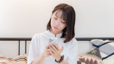 「すべて教えてくれないとだめだ」「秘密を持っているなんて許せない」…ファンが推しを批判し始める原因を三宅香帆が読み解く