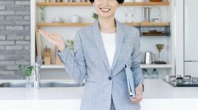 一人暮らしの知人が熱を出したら、玄関先にさっと食料を置きにいく友人…有川真由美「60代はそんなお節介な役割を引き受ける年代なのでは」