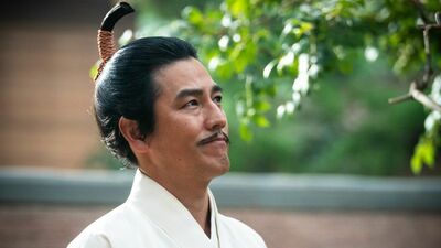 要潤「小栗さんとの間に『壁』を作って…」極限状態で挑んだ焼き討ちシーン、「公方様」への思いとは…『豊臣兄弟！』明智光秀コメント発表