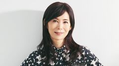 竹内まりや「65歳を過ぎ〈残り時間〉をリアルに意識した。桑田君夫妻に誘われて始めたボウリングにハマってます」