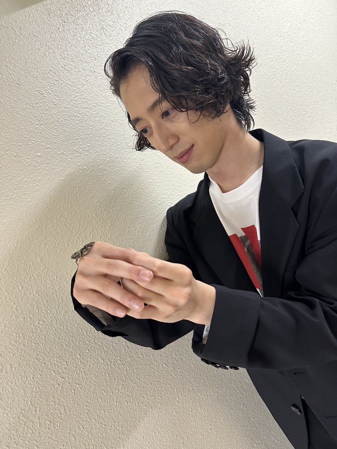 角野隼斗さん公式 日本武道館リサイタル限定Tシャツ ステッカー付き 未