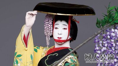 坂東玉三郎 この先、演劇など「実演」の興行を続けることは厳しくなっていくかもしれない。しかし、だからこそ心に潤いをもたらす文化的な豊かさに