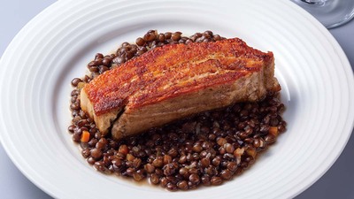 【京都・Pas si droit】関西日仏学館の一角にフランス料理店「ドロワ」が移転オープン。昼は親しみやすいビストロメニューを週替わりで