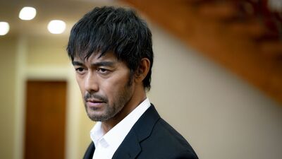2023年放送『VIVANT』第2話おさらい。「死の砂漠」へ足を踏み入れた乃木たち。朝になると薫の姿が消え…