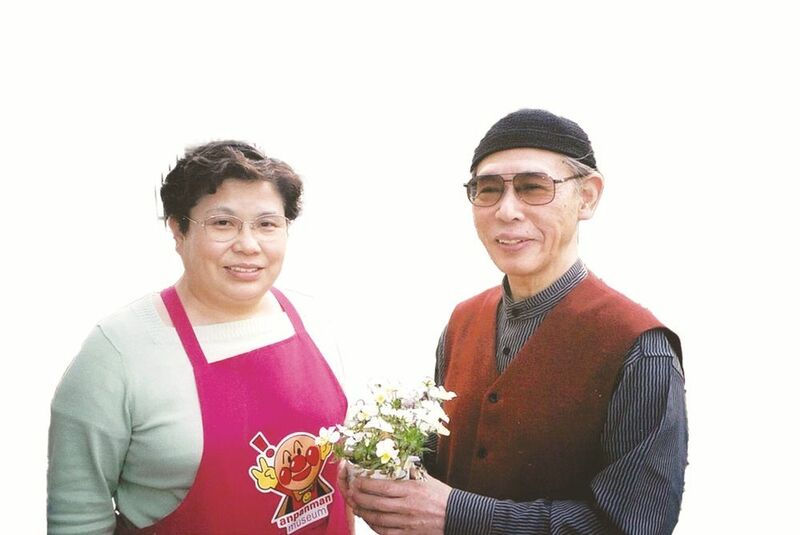 （左）越尾正子 （右）やなせたかし