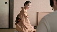 明日の『あんぱん』あらすじ。のぶが登美子に茶道を習っていると、手嶌治虫が訪ねてきて…＜ネタばれあり＞