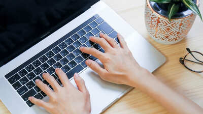 PV最優先で誤情報を大量公開し大炎上…DeNAの医療・健康情報サイト【WELQ騒動】からみる<急成長>を急いだ大企業の組織的失敗