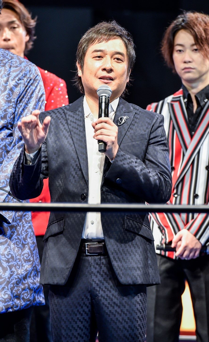 4ページ目）年内で「純烈」卒業の小田井涼平、LiLiCoとの出会いとファン失った瞬間を振り返る。CS『演歌男子。』収録で  『昭和歌謡サバイバル☆激突！演歌男子。』新浜レオン、徳永ゆうき、真田ナオキら8組がバトル｜芸能｜婦人公論.jp