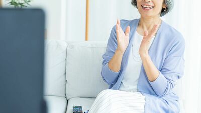 施設のテレビで見たイチローの米国野球殿堂入り。変わらぬ愛妻家ぶりに、「イチローさんちと一緒だもん」と得意気に言った昔の自分を思い出し