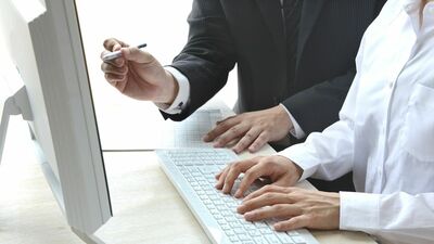 あいづちの正解は「はい」か「うん」かミックスか。社会人になってから受けた３回のご指導で考えた