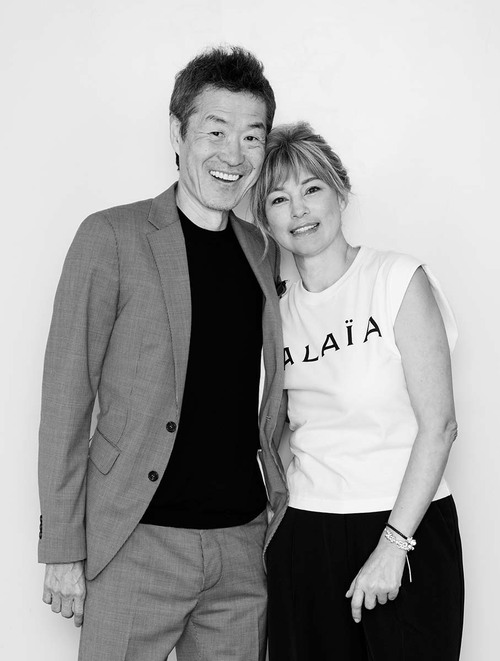 梅宮アンナさん（右）と世継恭規さん（左）