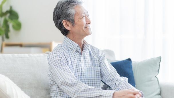 「65歳」は老人なのか？人生を楽しめる時間は意外なほど短い。残された「健康寿命」は男性で８年、女性でも10年【2025年上半期ベスト】