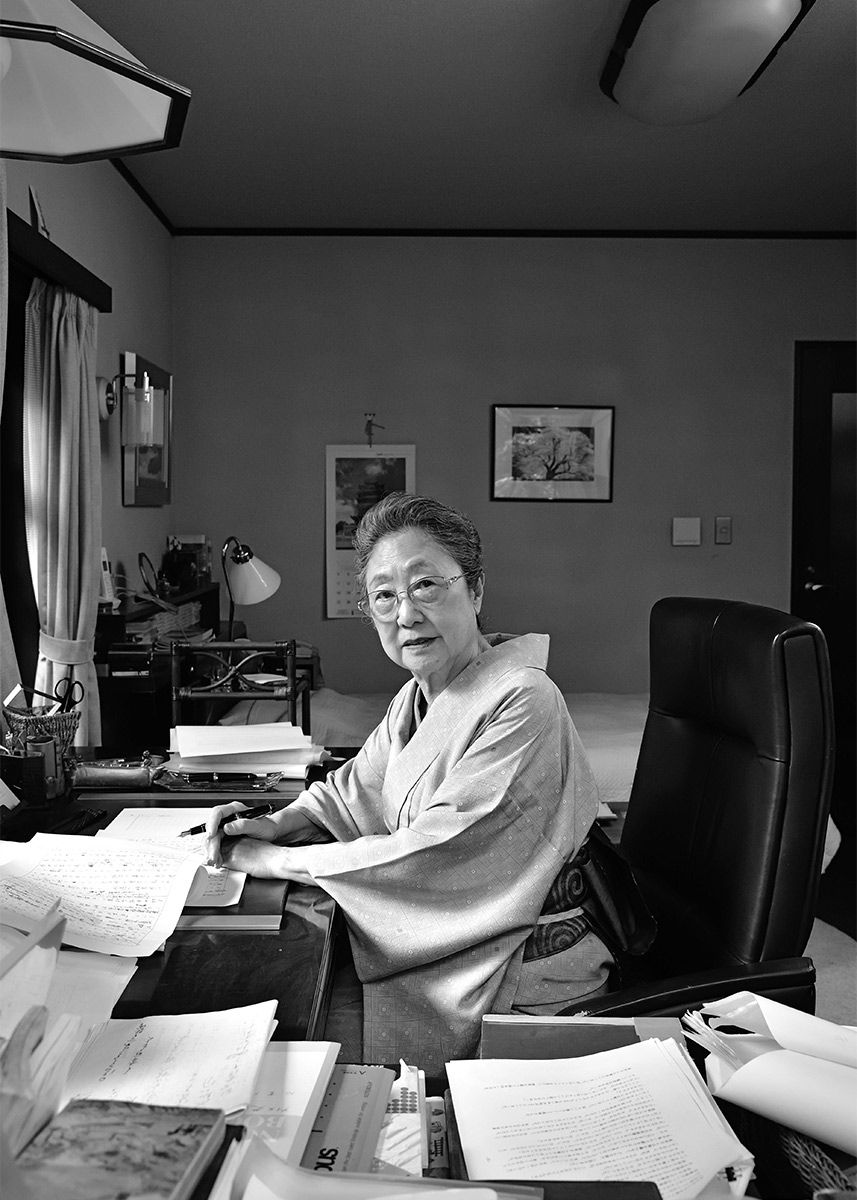 作家 佐藤 愛子