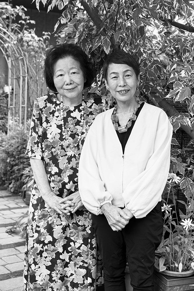 池田千鶴子 くつろぎ 8号油彩 額なし 京都東峰美術旧蔵 池田千鶴子